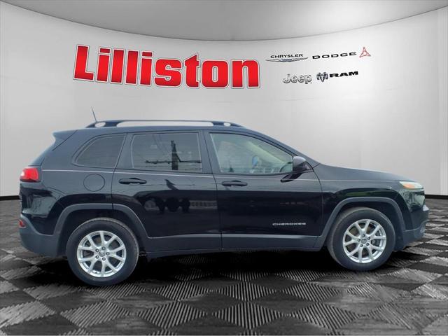 2017 Jeep Cherokee Sport FWD