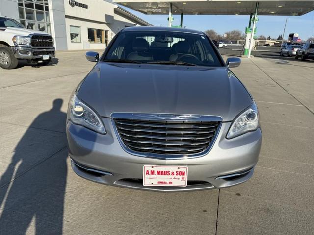 2014 Chrysler 200 Limited