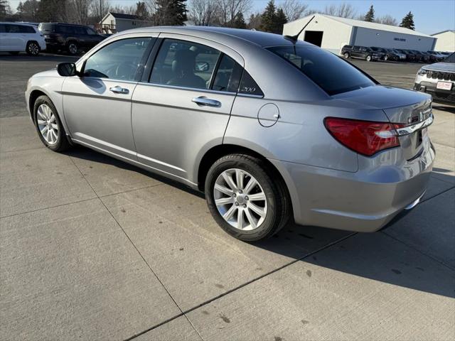 2014 Chrysler 200 Limited