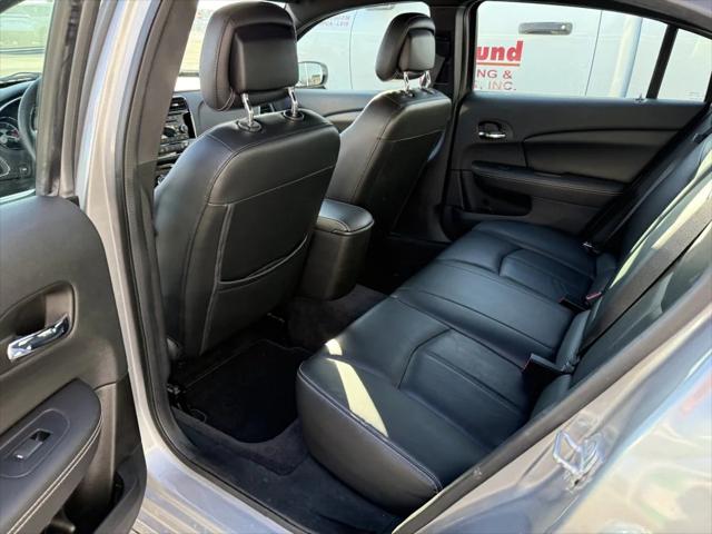 2014 Chrysler 200 Limited