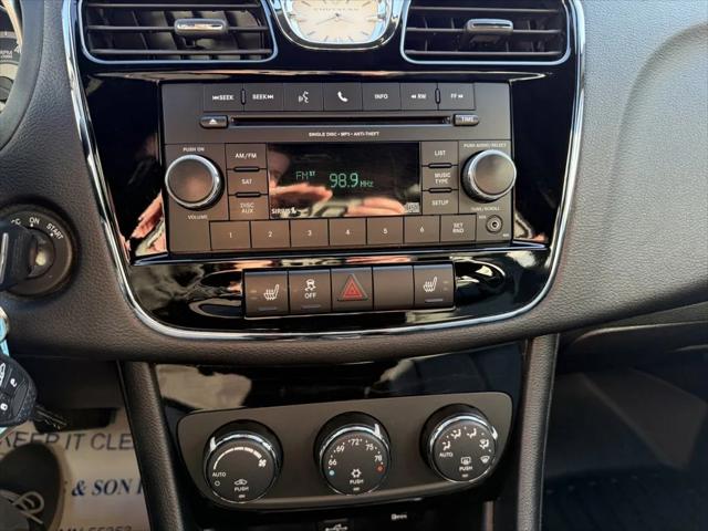 2014 Chrysler 200 Limited