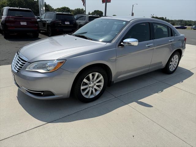2014 Chrysler 200 Limited