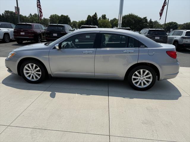 2014 Chrysler 200 Limited