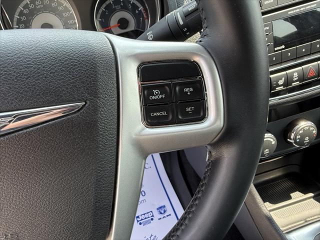 2014 Chrysler 200 Limited