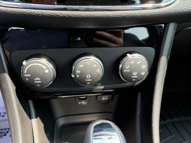 2014 Chrysler 200 Limited