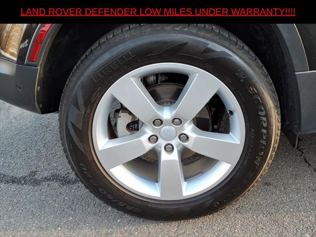 2024 Land Rover Defender 110 P300
