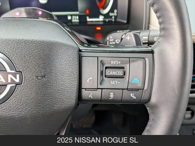 2025 Nissan Rogue SL FWD