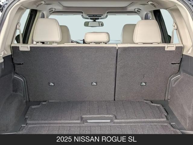 2025 Nissan Rogue SL FWD