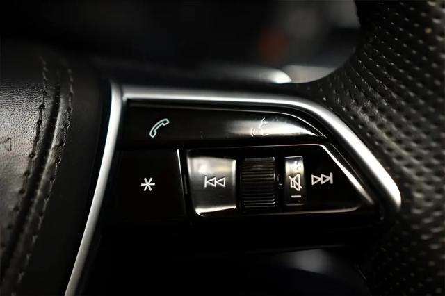 2022 Audi S8 TFSI quattro Tiptronic
