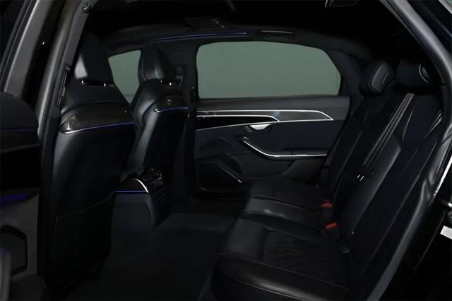 2022 Audi S8 TFSI quattro Tiptronic