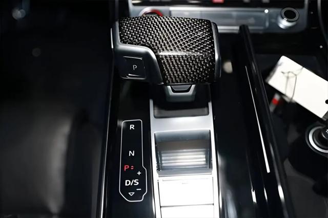 2022 Audi S8 TFSI quattro Tiptronic