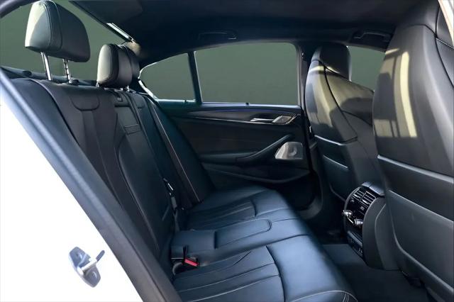 2023 BMW M5 Standard