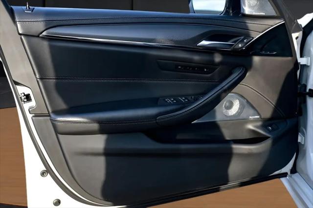 2023 BMW M5 Standard