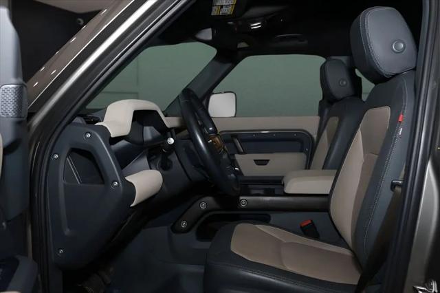 2023 Land Rover Defender 110 X-Dynamic SE