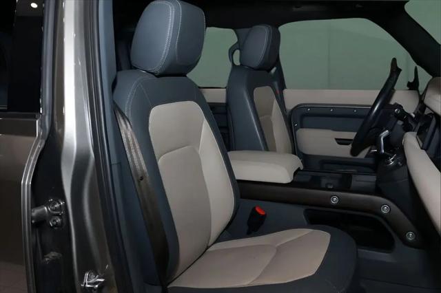 2023 Land Rover Defender 110 X-Dynamic SE