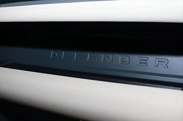 2023 Land Rover Defender 110 X-Dynamic SE
