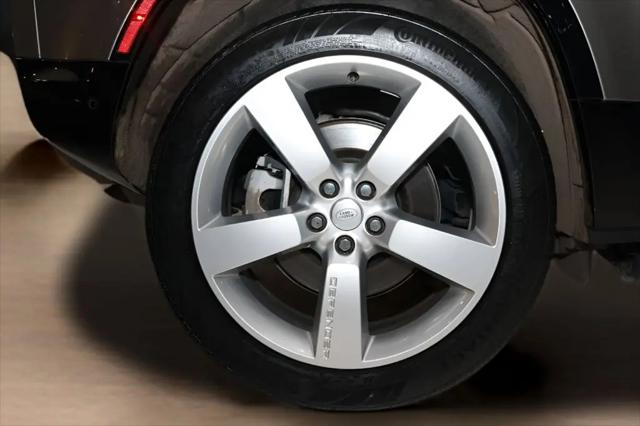 2023 Land Rover Defender 110 X-Dynamic SE