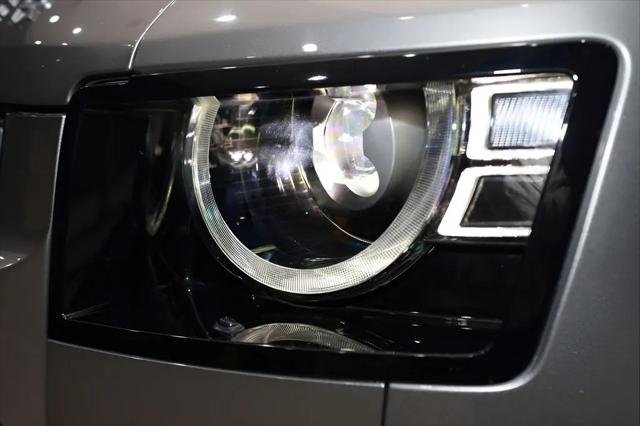 2023 Land Rover Defender 110 X-Dynamic SE