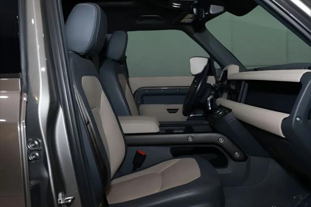 2023 Land Rover Defender 110 X-Dynamic SE