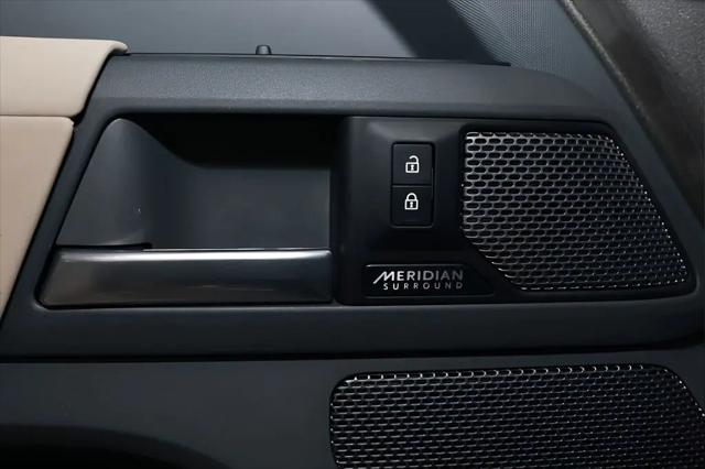 2023 Land Rover Defender 110 X-Dynamic SE
