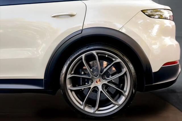 2023 Porsche Cayenne Turbo GT