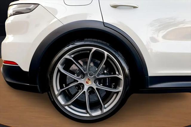 2023 Porsche Cayenne Turbo GT
