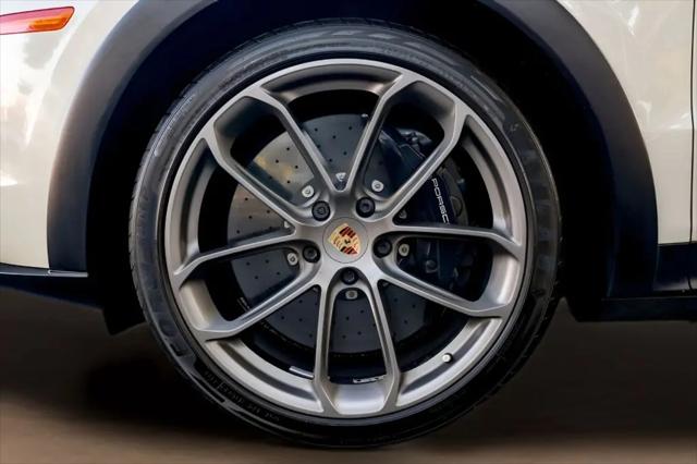 2023 Porsche Cayenne Turbo GT