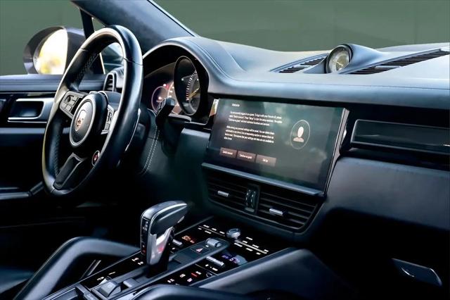 2023 Porsche Cayenne Turbo GT