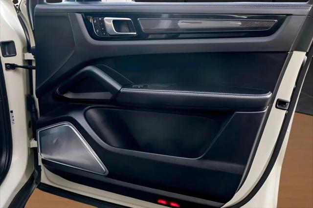 2023 Porsche Cayenne Turbo GT