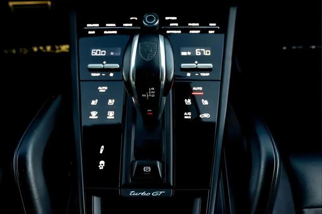 2023 Porsche Cayenne Turbo GT