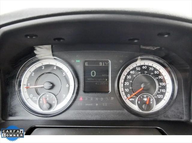 2024 Ram 1500 Classic Warlock Crew Cab 4x4 5'7" Box