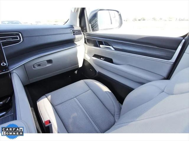 2023 Jeep Wagoneer Series III 4x2