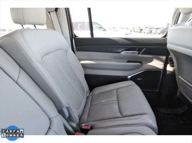 2023 Jeep Wagoneer Series III 4x2