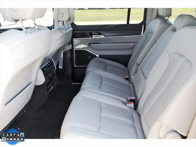 2023 Jeep Wagoneer Series III 4x2