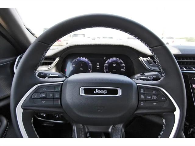 2025 Jeep Grand Cherokee L Laredo X 4x4