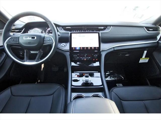 2025 Jeep Grand Cherokee L Limited 4x4