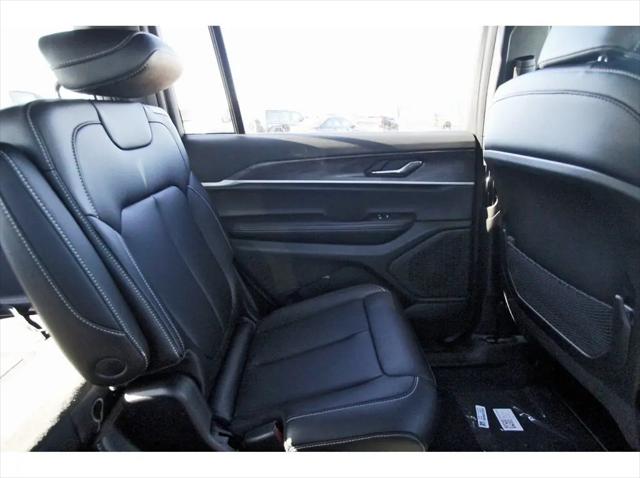 2025 Jeep Grand Cherokee L Limited 4x4