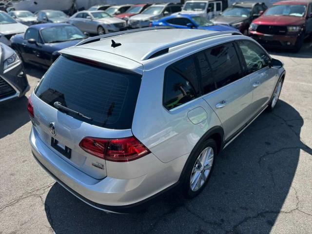 2017 Volkswagen Golf Alltrack TSI SEL