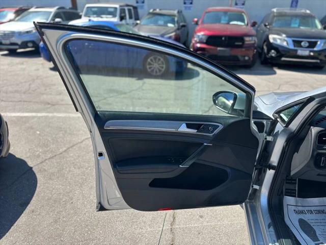 2017 Volkswagen Golf Alltrack TSI SEL