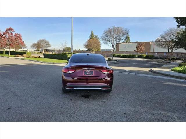 2015 Chrysler 200 S