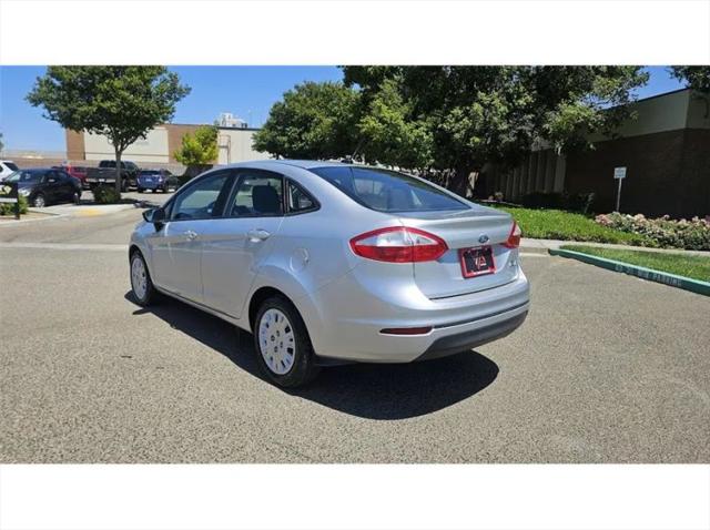 2015 Ford Fiesta S