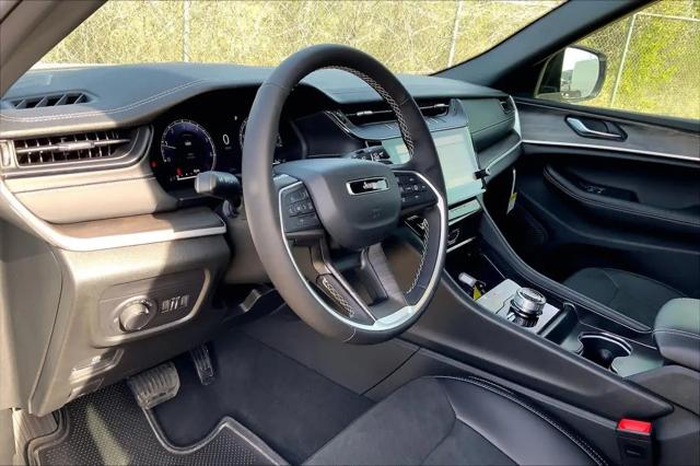 2026 Jeep Grand Cherokee L Altitude 4x4