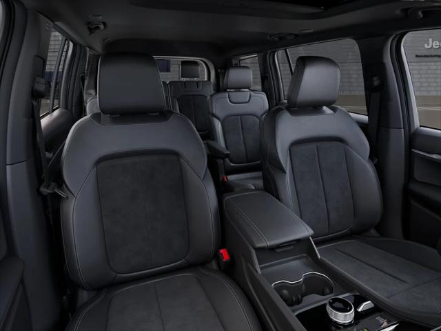 2026 Jeep Grand Cherokee L Altitude 4x4
