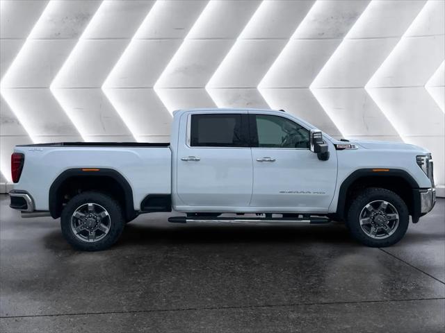 2026 GMC Sierra 3500HD Crew Cab, Long Bed, SLT Dual Rear Wheel, 4WD
