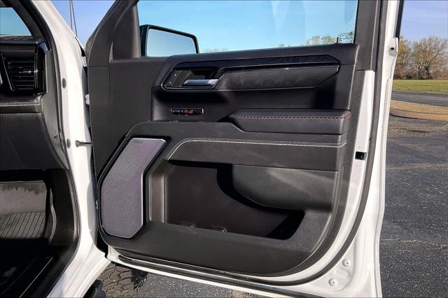 Used 2023 GMC Sierra 1500 4WD Crew Cab Short Box AT4X For Sale in Olive Branch, MS