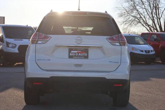 2016 Nissan Rogue SV