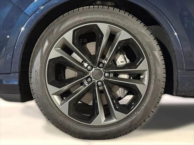 2026 Audi Q7 Premium Plus TFSI quattro tiptronic