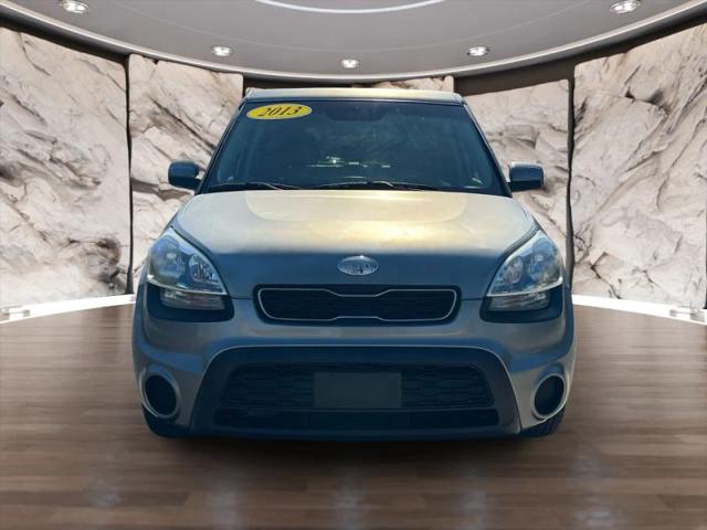 2013 Kia Soul Base