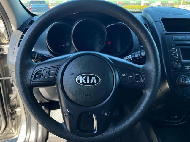 2013 Kia Soul Base