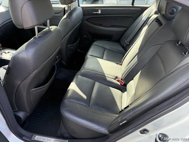 2011 Hyundai Genesis 3.8